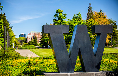 w-statue